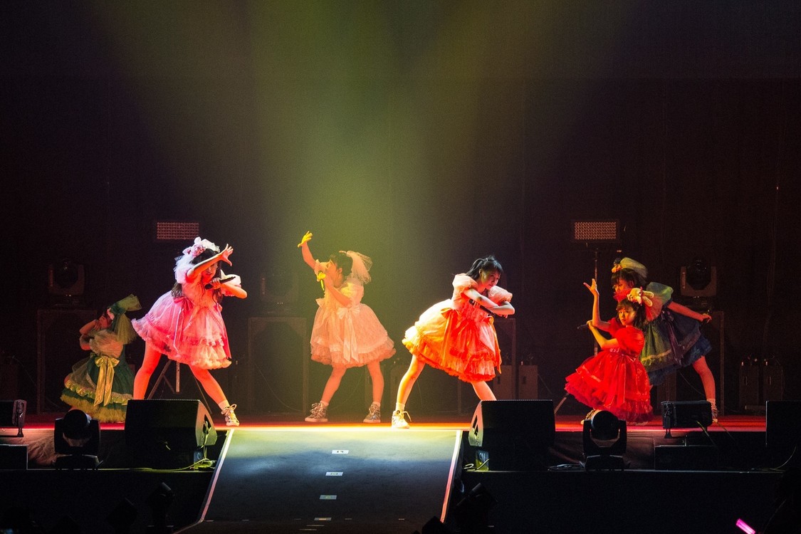 FES☆TIVE、＜@JAM EXPO2018＞ストロベリーステージ ライブ写真