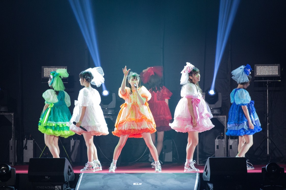FES☆TIVE、＜@JAM EXPO2018＞ストロベリーステージ ライブ写真