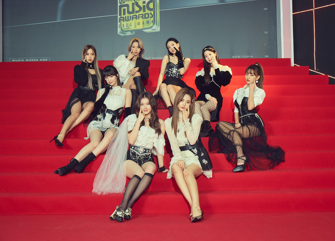 TWICE © CJ ENM Co., Ltd, All Rights Reserved.