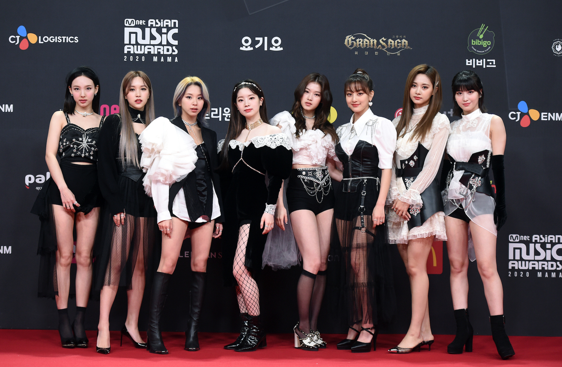 TWICE © CJ ENM Co., Ltd, All Rights Reserved.