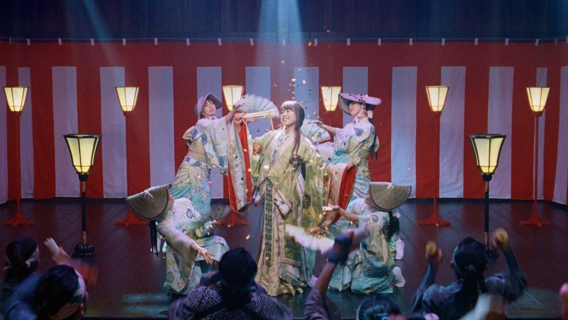 au“三太郎シリーズ”「アイドルデビュー」篇TVCMより