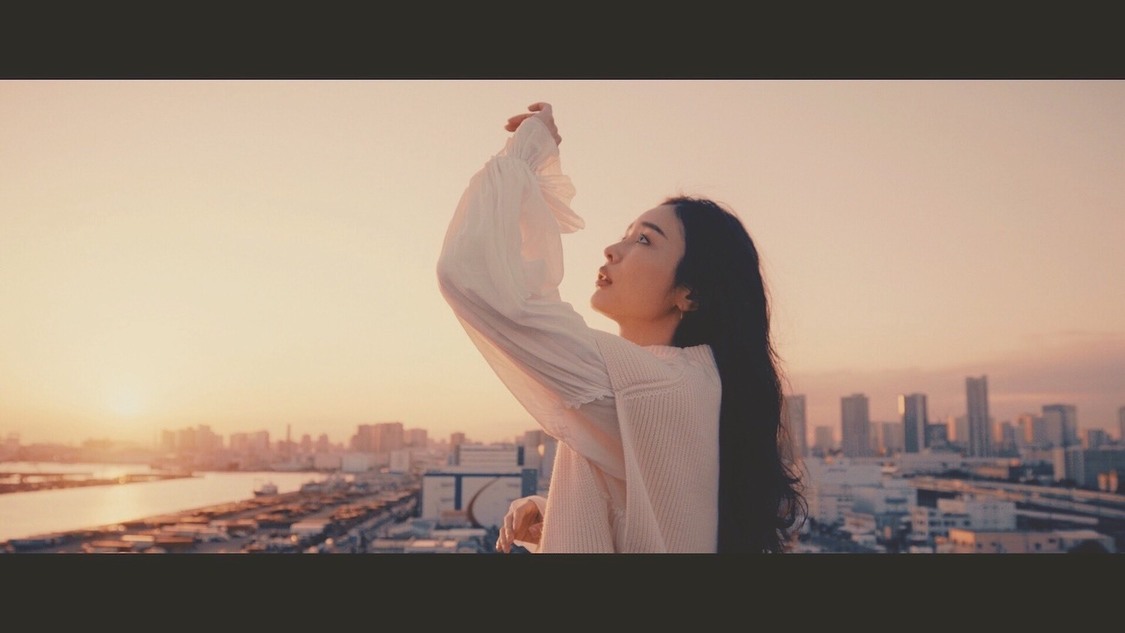 動画「加治ひとみ / 「プロローグ」Uru COVER」より