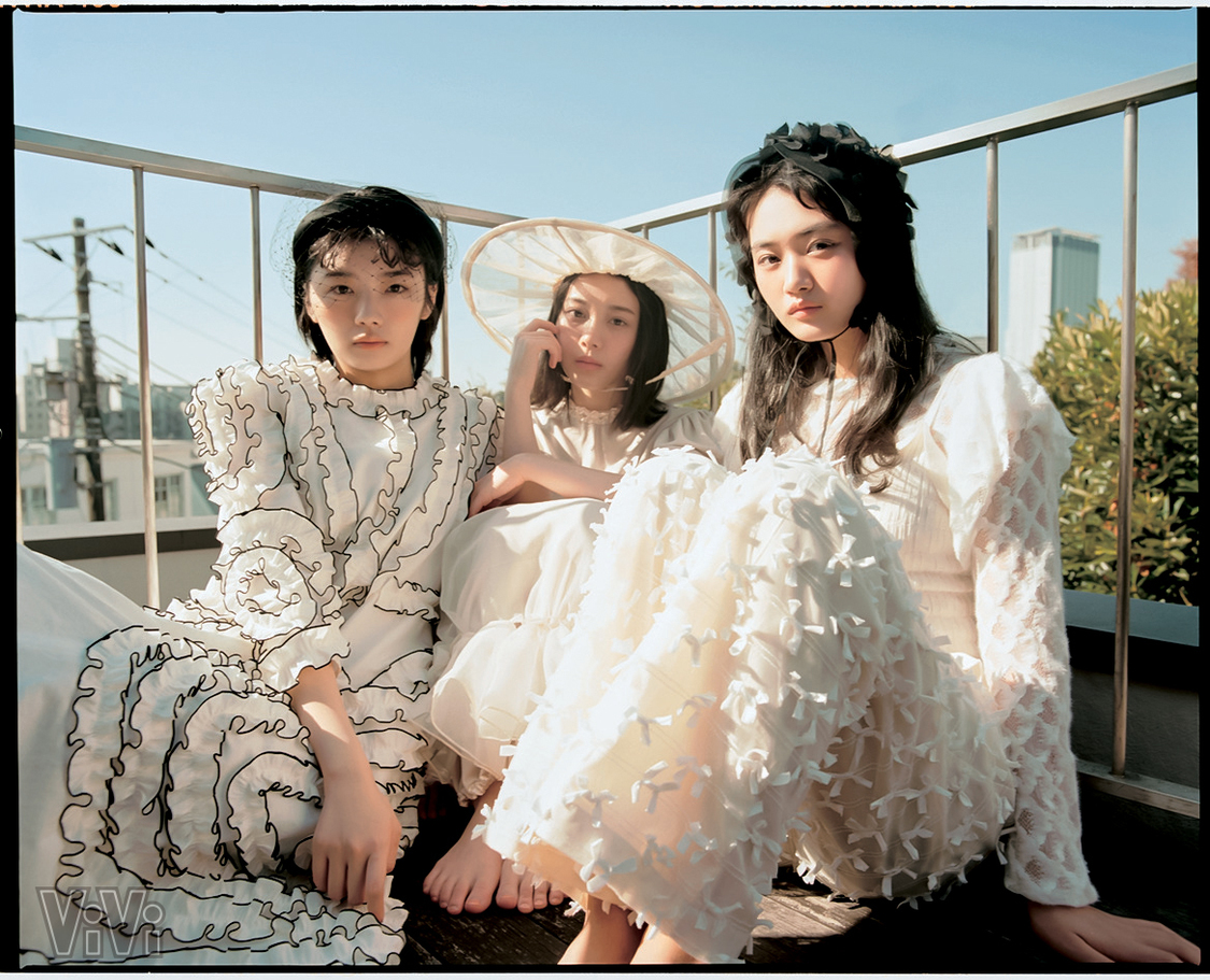 『ViVi2月号』より（櫻坂46 藤吉夏鈴、森田ひかる、山﨑天）