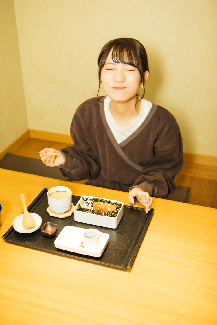 江嶋綾恵梨（26時のマスカレイド）｜福岡『元祖博多めんたい重』