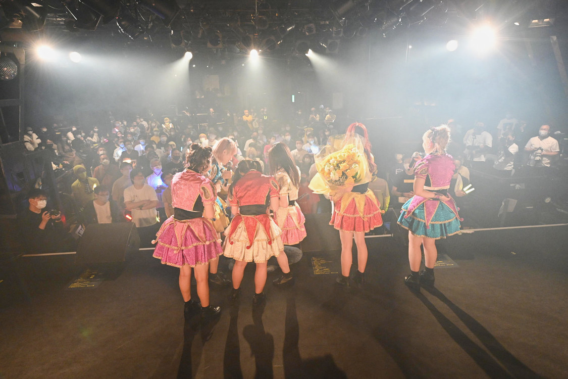 ＜楕円形メリーゴーラウンド 発売記念FINALワンマン〜潜れ！潜れ！潜れ！海底1210万マイルへ〜＞渋谷CLUB QUATTRO（2020年12月30日）