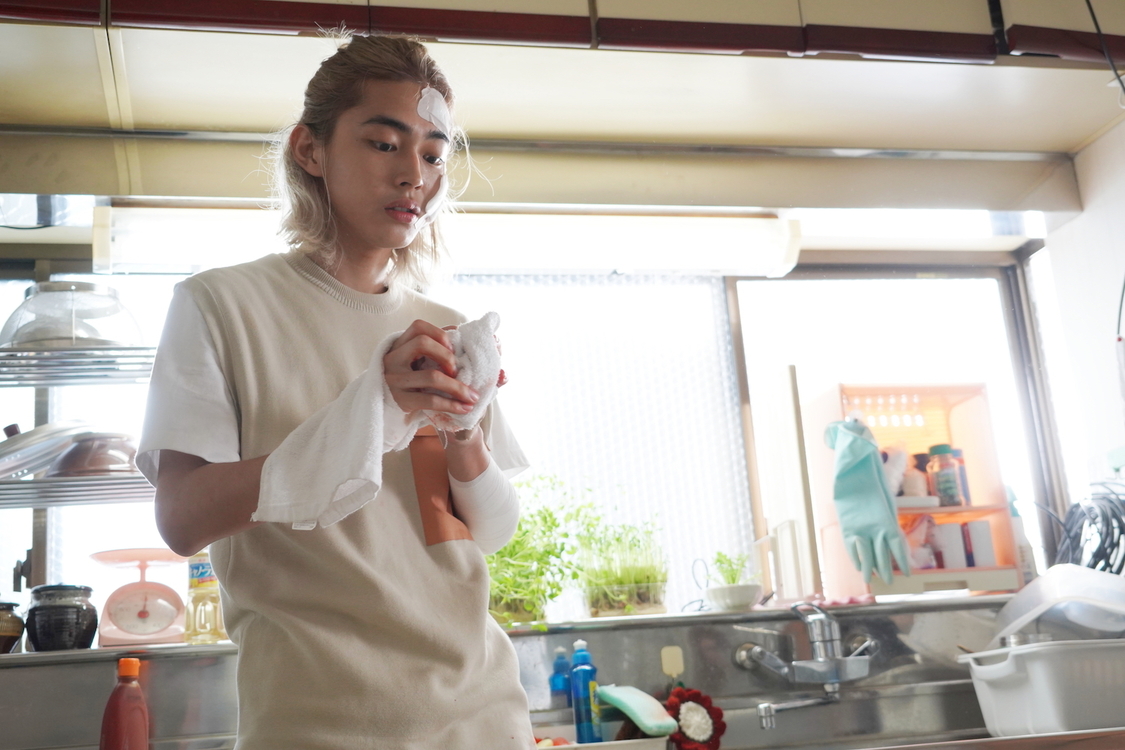 場面写真　©2021 「樹海村」製作委員会