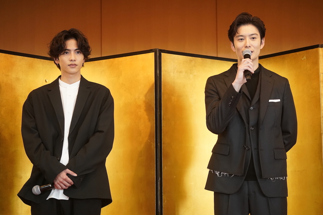 ＜映画『さんかく窓の外側は夜』大ヒット祈願イベント＞新宿・花園神社（2020年1⽉7⽇）