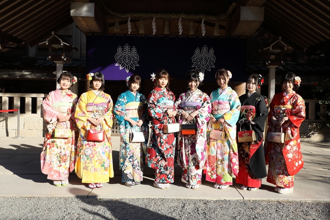 ©2021 Zest,Inc.／衣装協力：（株）清水屋