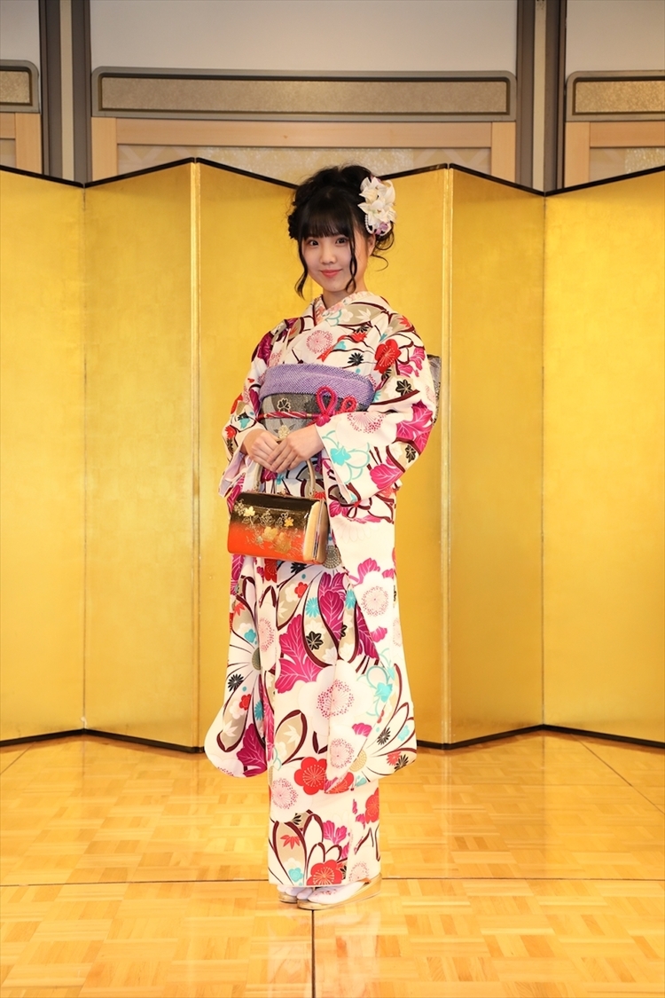 ©2021 Zest,Inc.／衣装協力：（株）清水屋