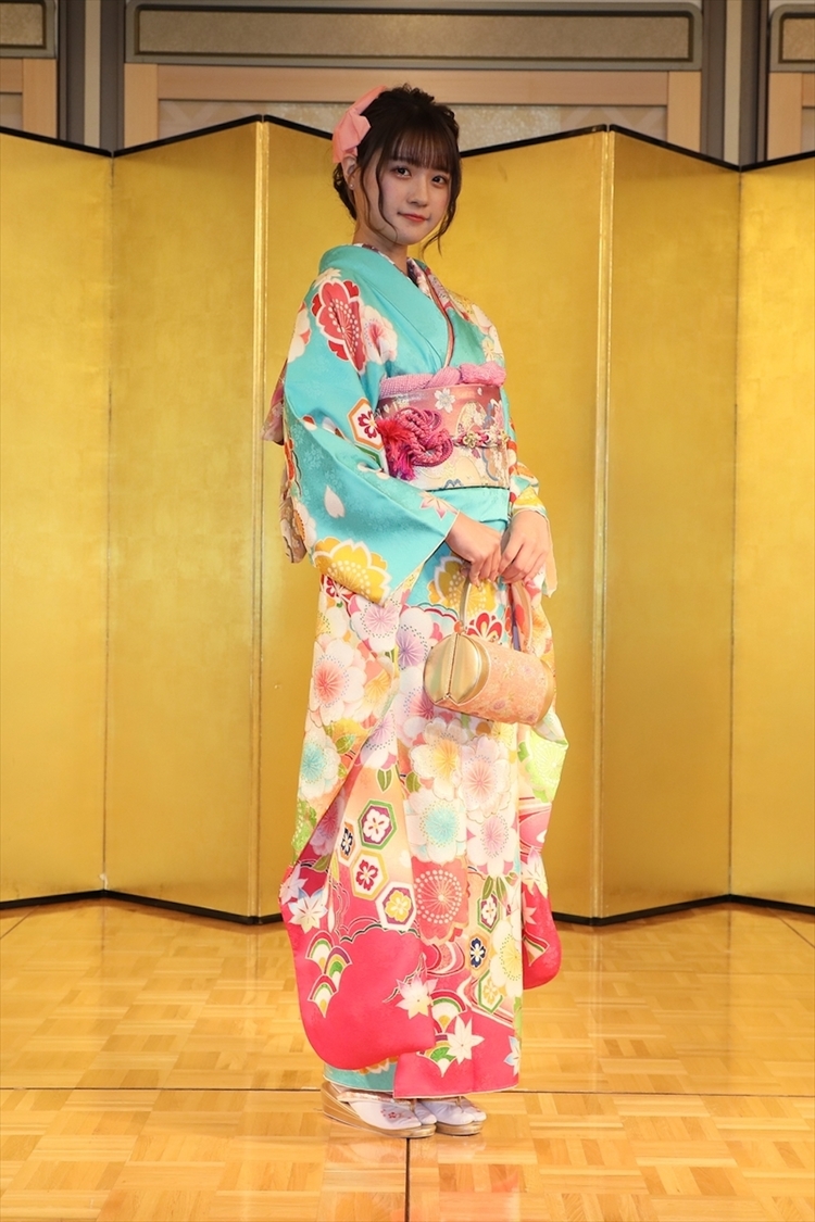 ©2021 Zest,Inc.／衣装協力：（株）清水屋