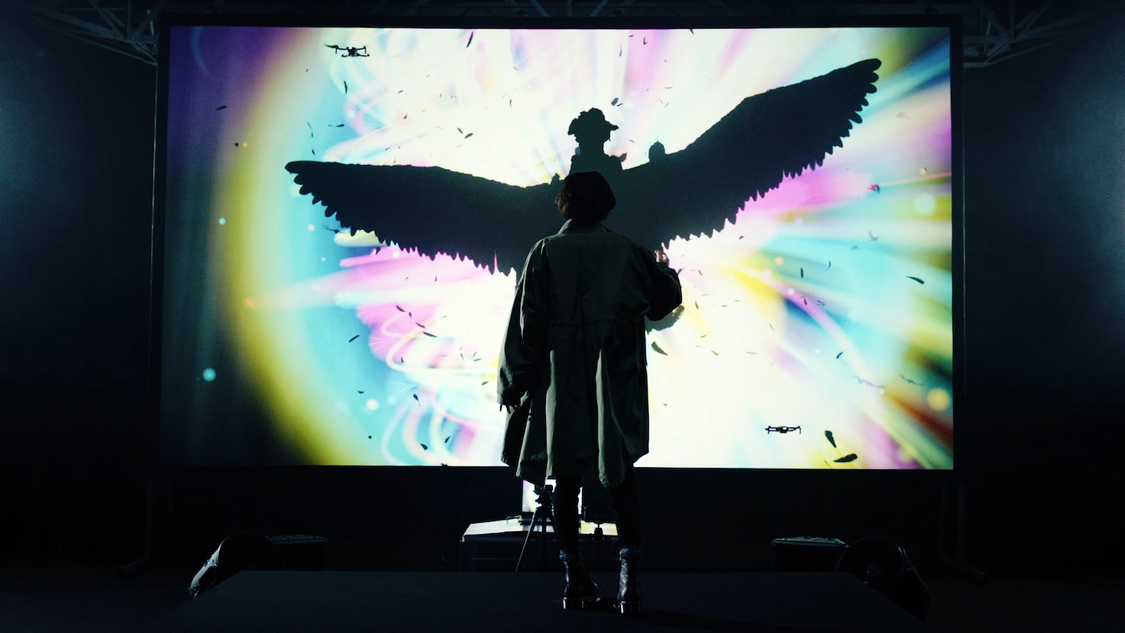 デジタルハリウッド大学「みんなを生きるな。自分を生きよう。2021 春」篇より