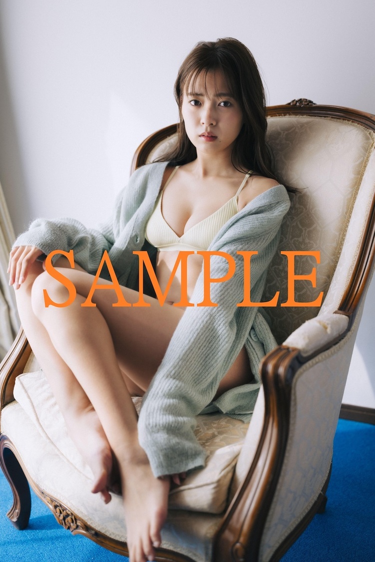 タワーレコードオンライン：新條由芽 限定生写真C