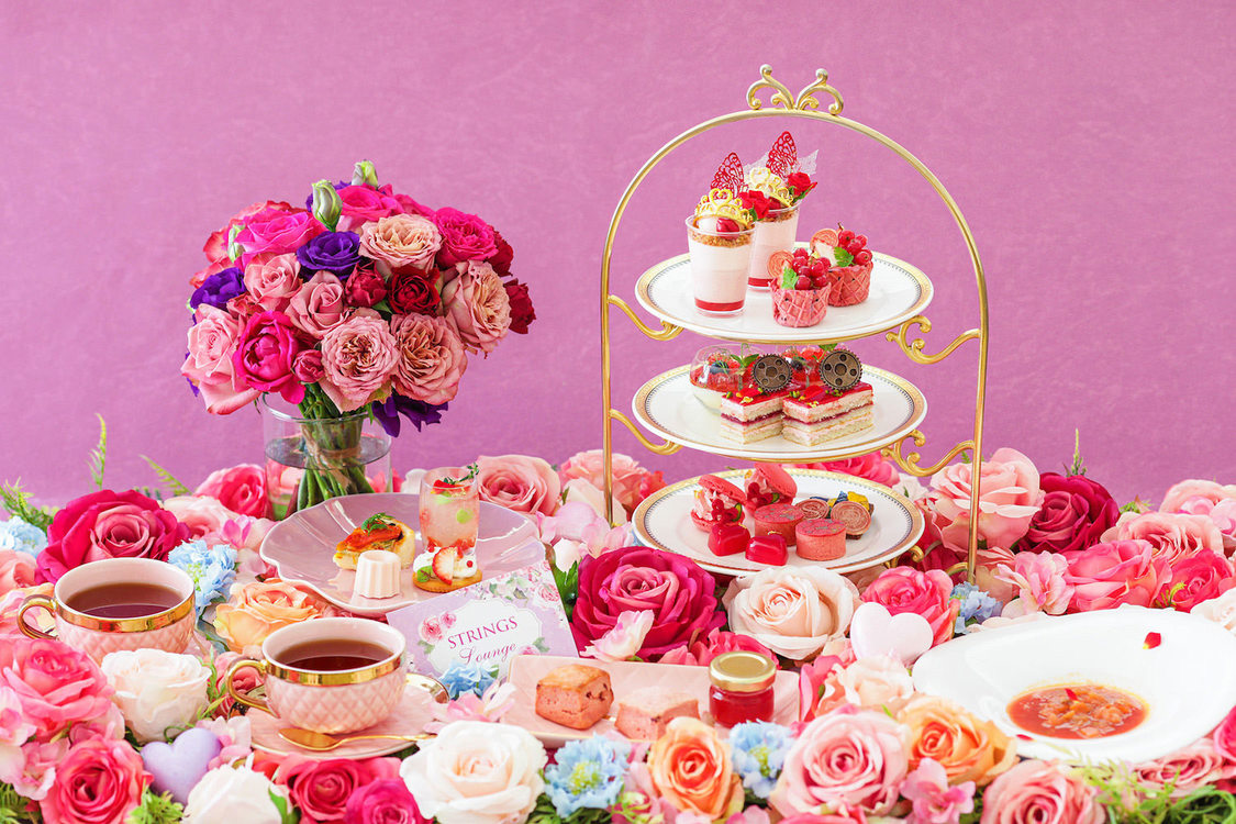 『ストリングスホテル八事NAGOYA』のアフタヌーンティーは「眠れる森の美女」がテーマ