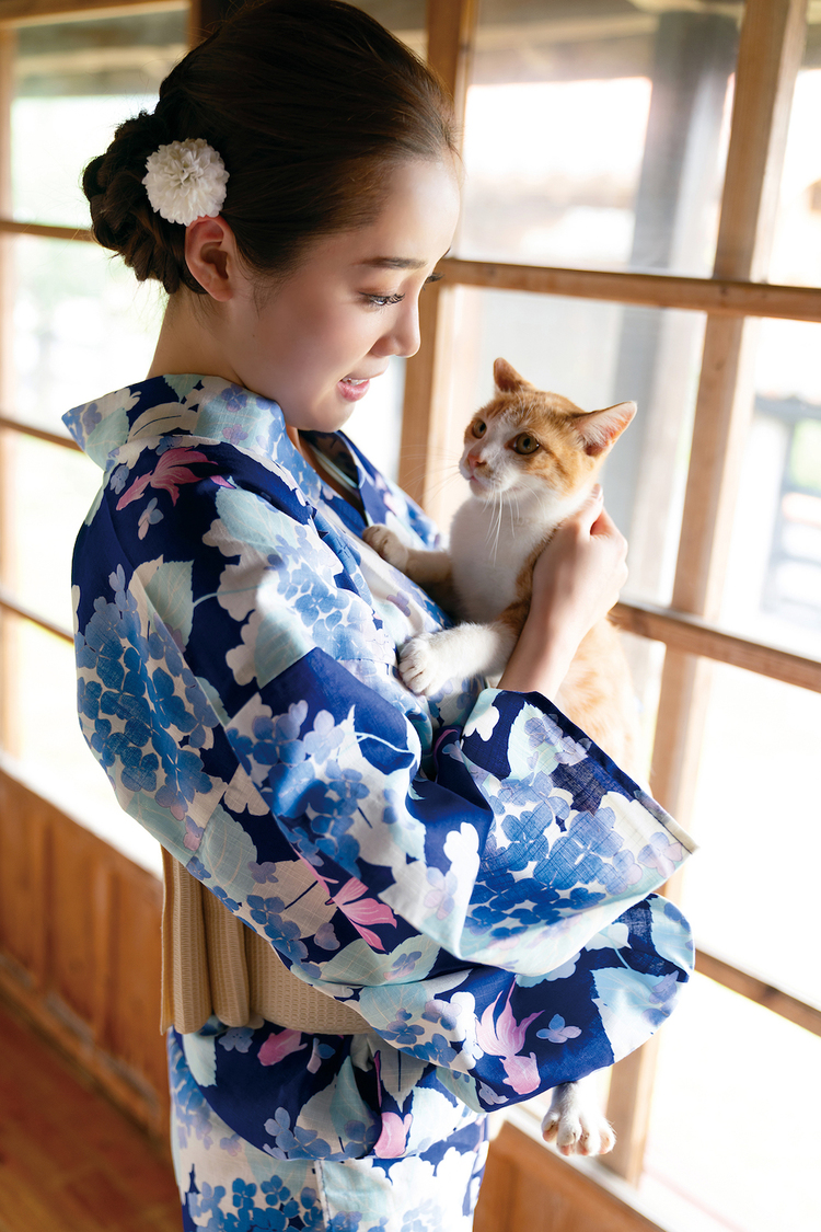 石田安奈 1stイメージDVD『ANNA AND YOU』イメージカット