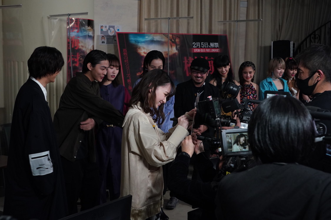 ©2021 「樹海村」製作委員会