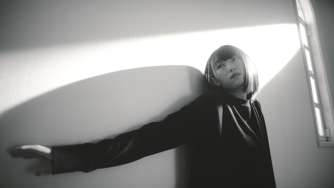 NELN「snow light」MVより