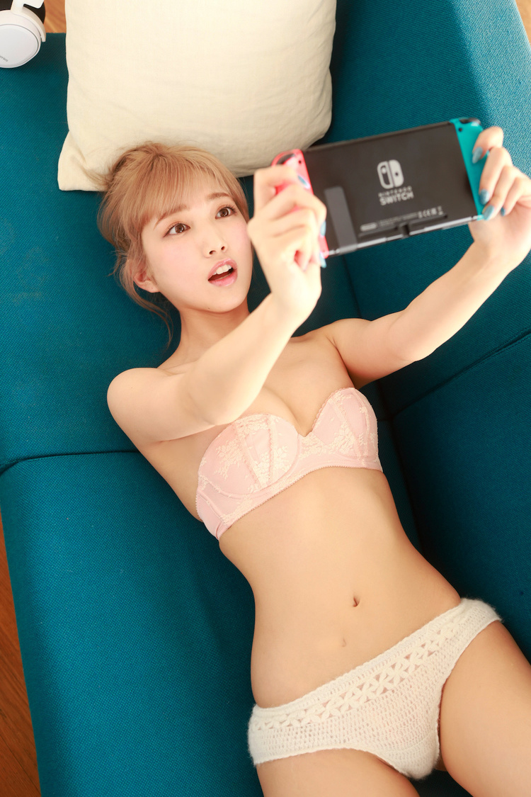 霜月めあ（C）田中智久／PlatinumFLASH