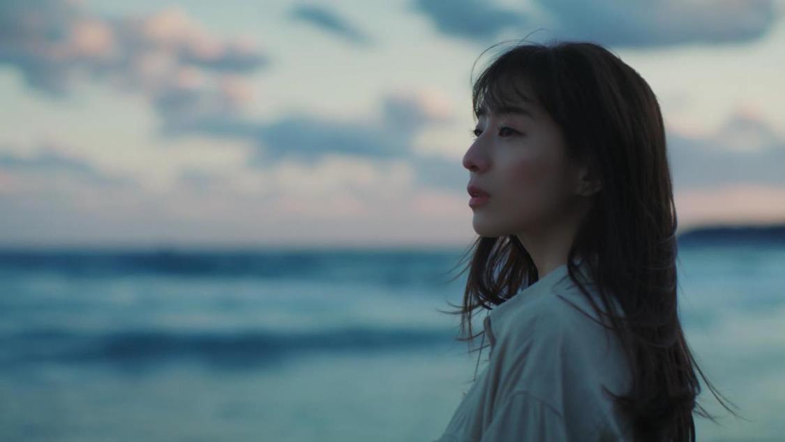 WEB CM「新しい生き方に、のりかえよう。砂浜」篇