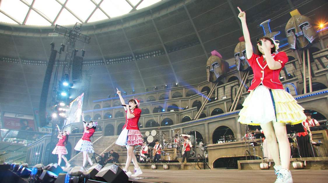 「何時だって挑戦者」ライブ映像より