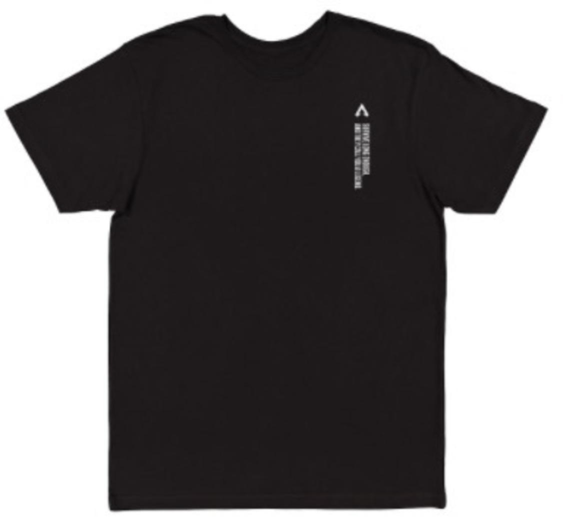 APEX CALL YOU A LEGEND Tシャツ（黒）