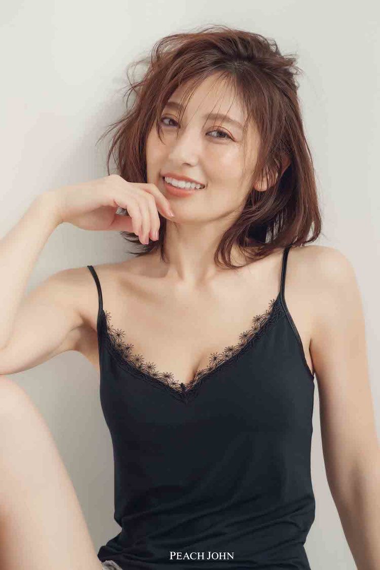 熊田曜子「美胸JOURNAL」Vol.3 大人の女性編より