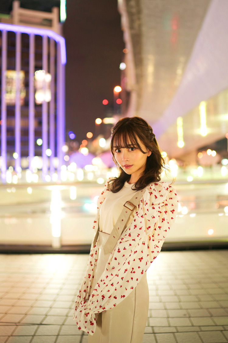 青木りさ（（C）『B.L.T.3月号増刊ゼロイチジャック版』（東京ニュース通信社刊）撮影：YOROKOBI）