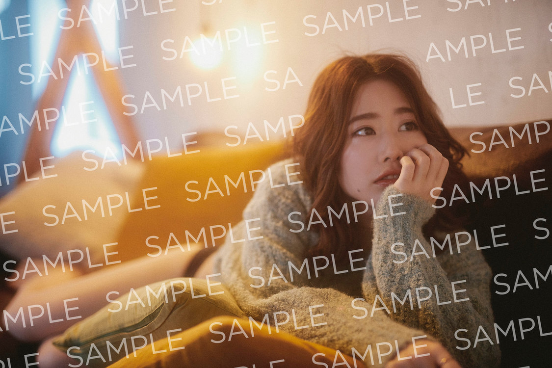 奥津マリリ（フィロソフィーのダンス）特大A2パネル写真 Type B