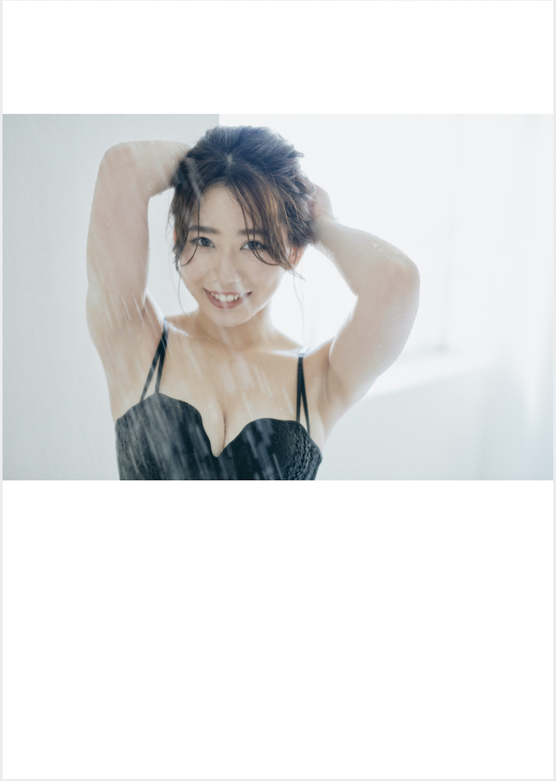 奥津マリリ（フィロソフィーのダンス）デジタル写真集『日常に花束のような幸せを』より