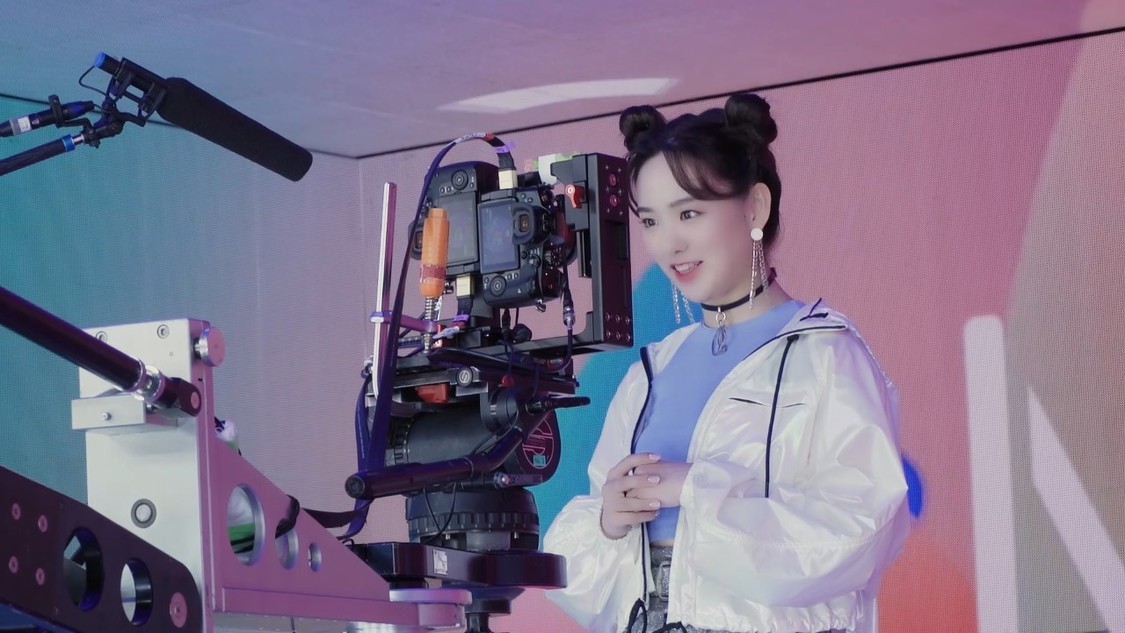 メイキングカット