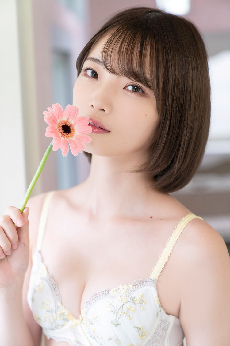 新谷姫加（唐木貴央／ヤングアニマル）