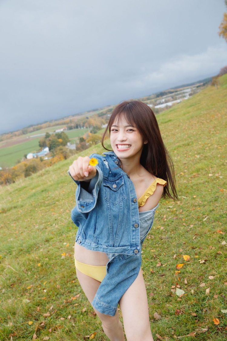 26時のマスカレイド 森みはる 1st写真集『24』アザーカット