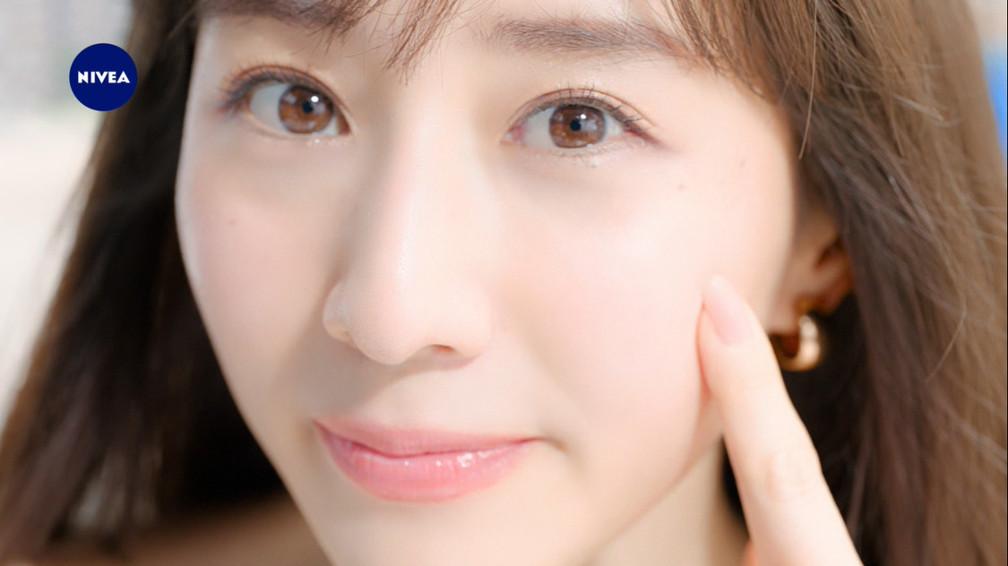 新TVCM『新CM ニベア UVディープ プロテクト＆ケア「誕生篇」』より