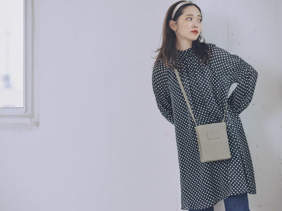 SAMANTHAVEGA縦長BOX型ショルダーバッグ