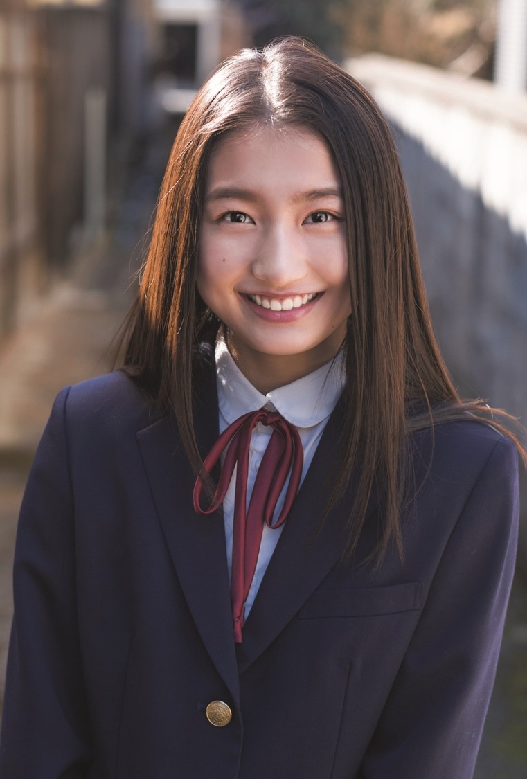 『B.L.T.graduation2021中学卒業』タワーレコード オンライン購入特典ポストカード【塩月希依音（NMB48）】