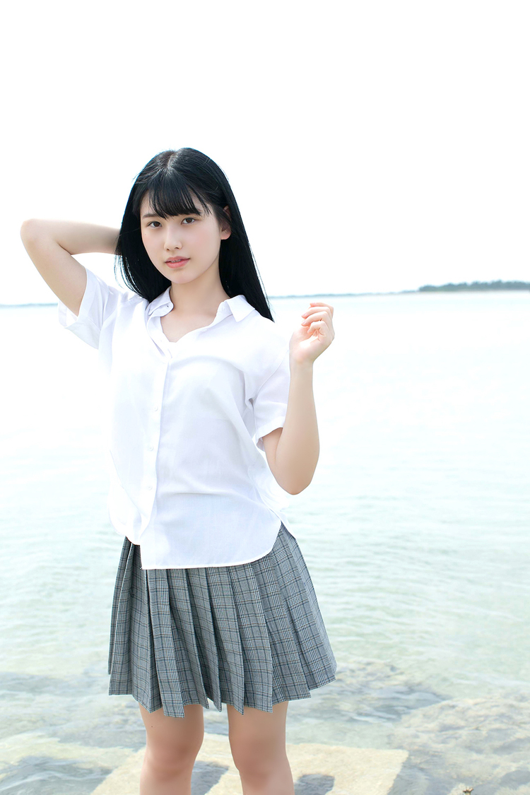 #2i2 森嶋あんり（（C）秋田書店／ヤングチャンピオン／撮影：佐賀章広）