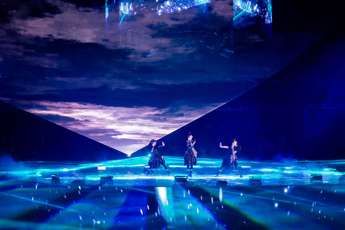＜10 BABYMETAL BUDOKAN ＞2月公演より（撮影：Taku Fujii）