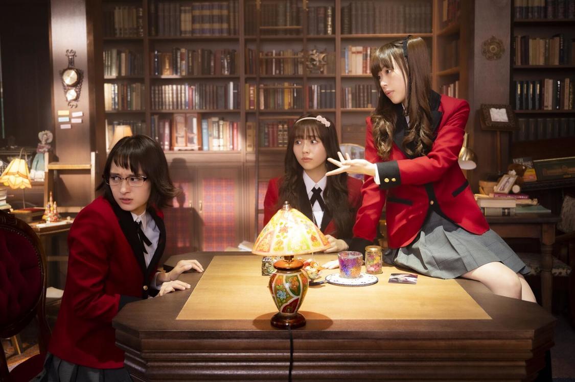 ©河本ほむら・尚村透・斎木桂／SQUARE ENIX  ©2021 ドラマ「賭ケグルイ双」製作委員会