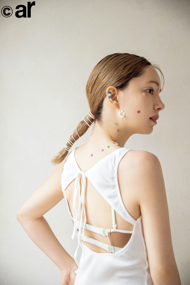 柴田あやな『ar4月号』より