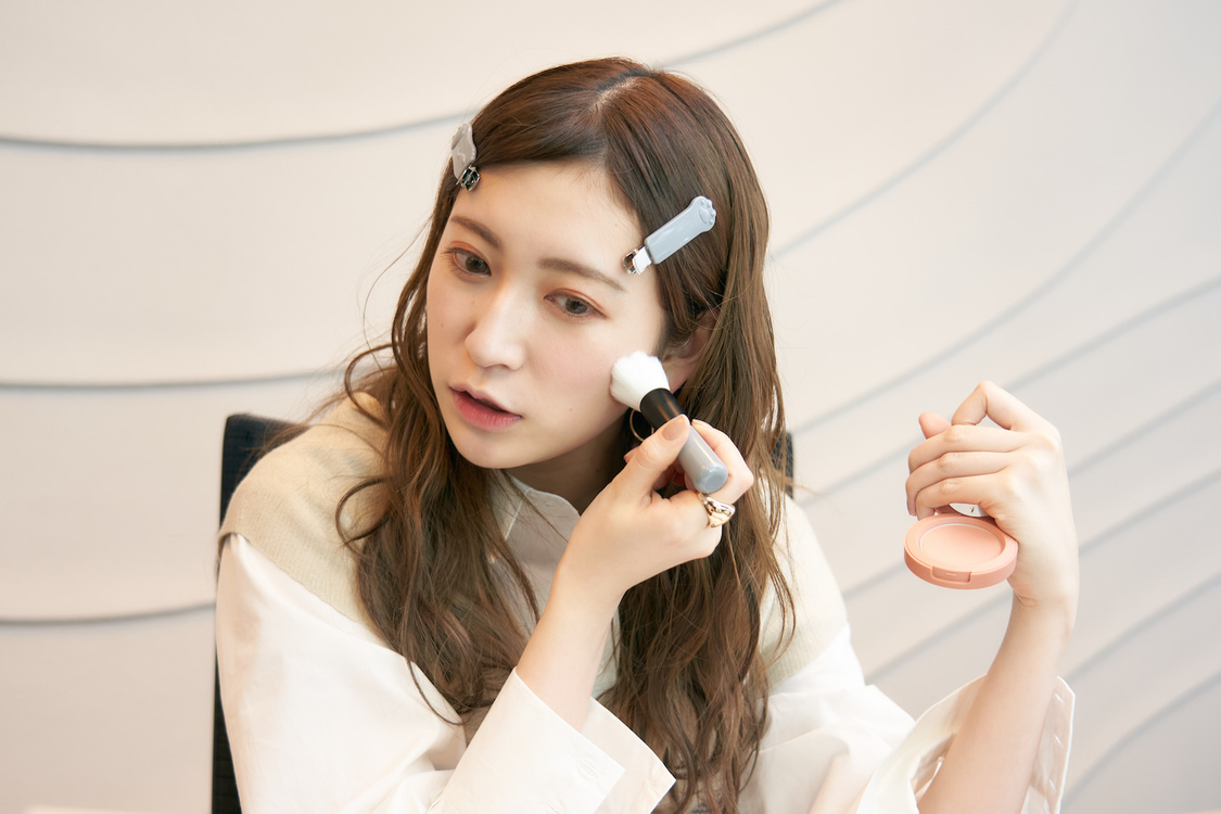 吉田朱里＜貝印新商品発表会＆メイクセミナー＞より