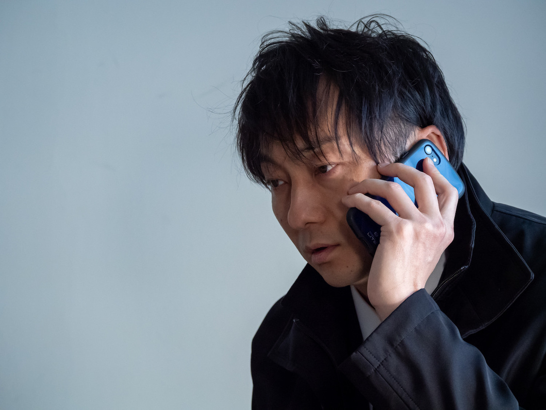 ©2021「聖なる蝶　赤い部屋」製作委員会