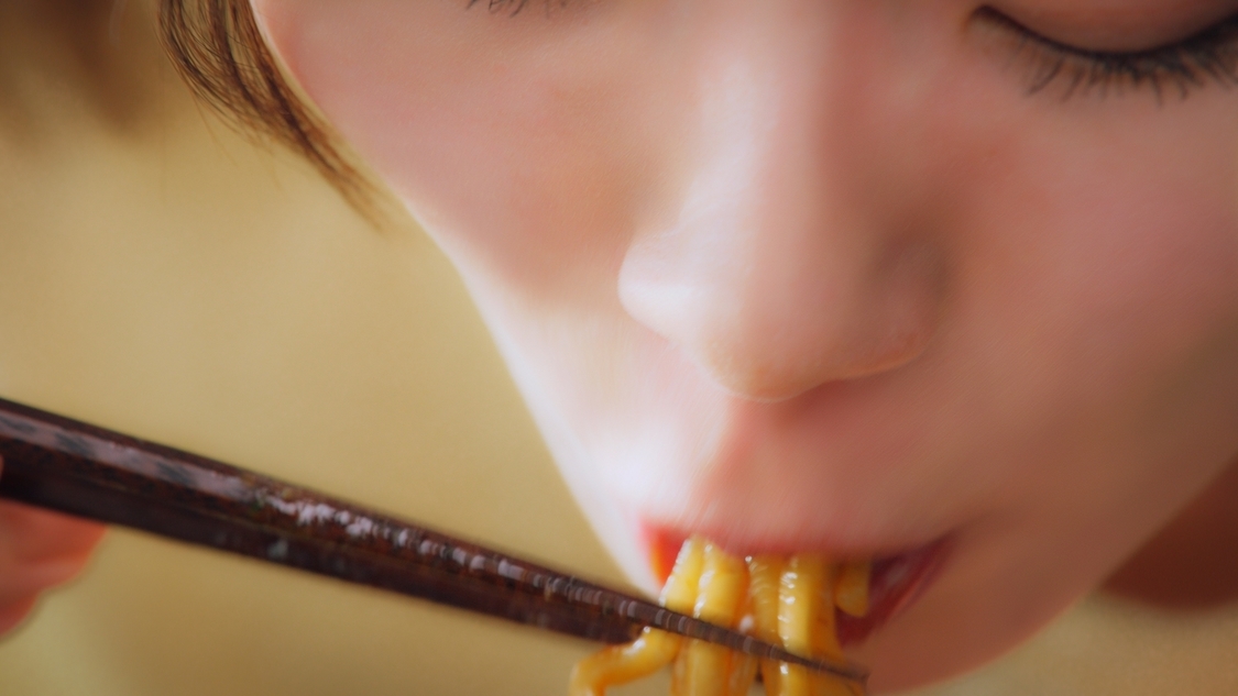 新TVCM「食レポの達人」篇より