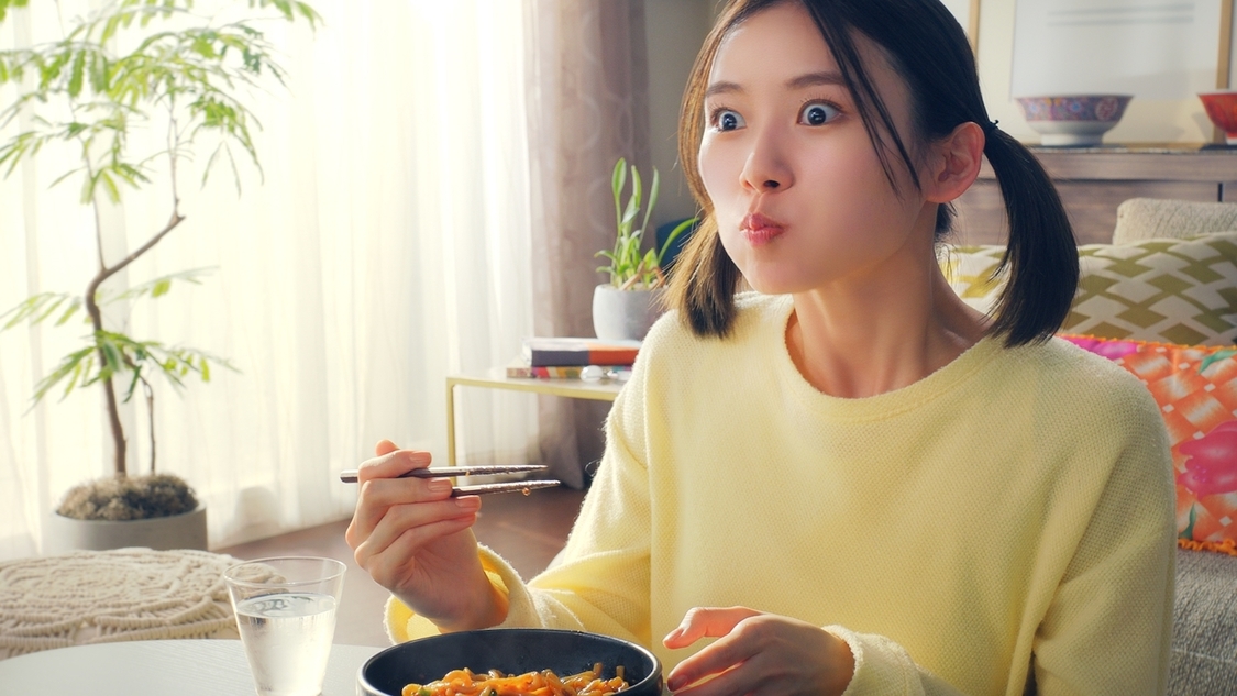 新TVCM「食レポの達人」篇より