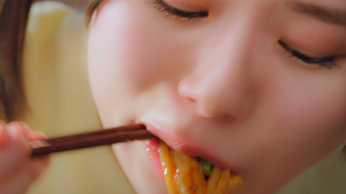 新TVCM「食レポの達人」篇より