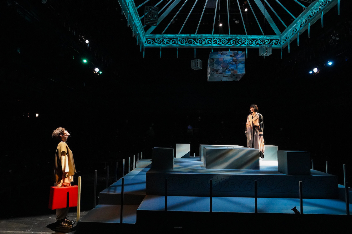 （C）宮木あや子／集英社 （C）少女文學演劇「雨の塔」製作委員会