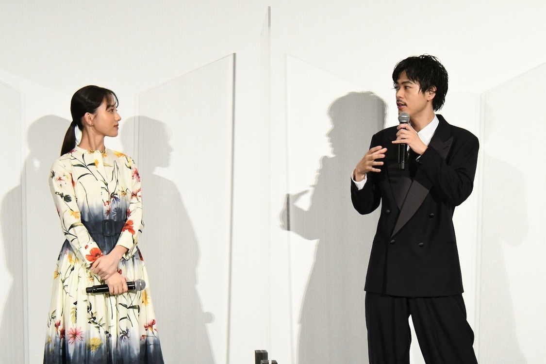 ©2020「まともじゃないのは君も一緒」製作委員会