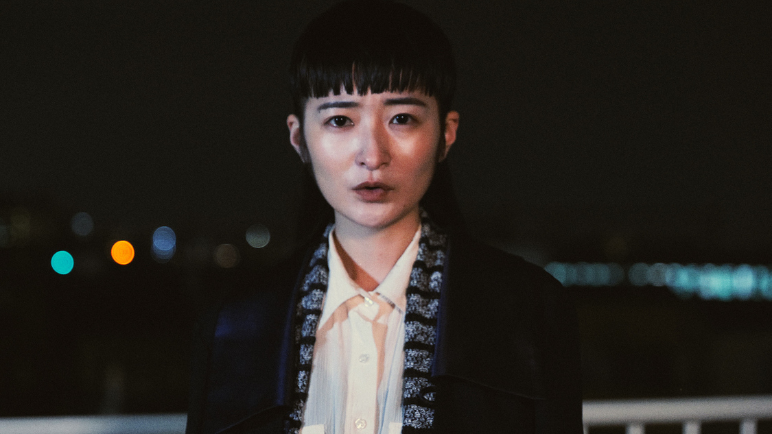 「STAR」リリックビデオより