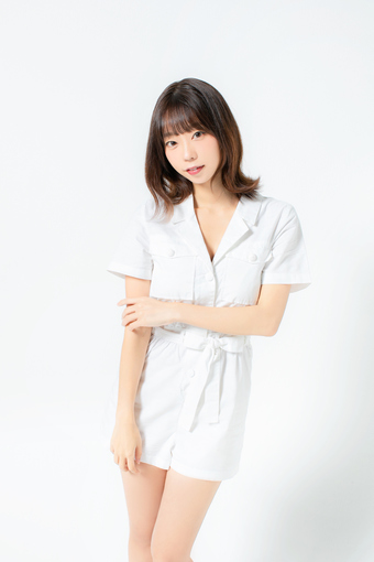 青山ひかる インタビュー フォト 年を振り返り 21年の抱負を語る 青山ひかるという名前を広めていきたいと思います Pop N Roll ポップンロール