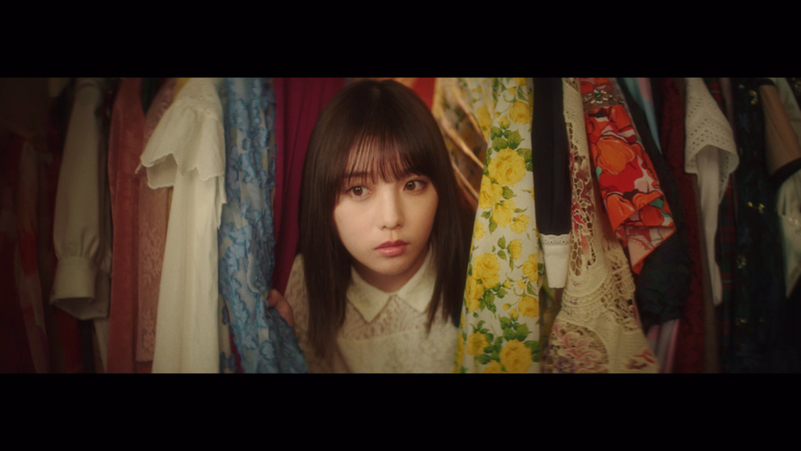 乃木坂46、与田祐希がクラシカルな西洋の屋敷を探検! 「全部 夢のまま」MV公開