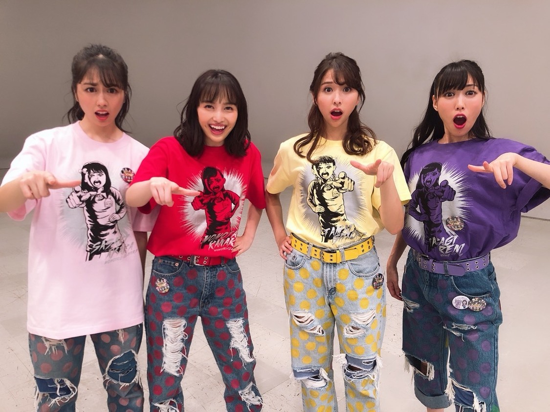 ももクロ、楳図かずおとのコラボTシャツ販売！