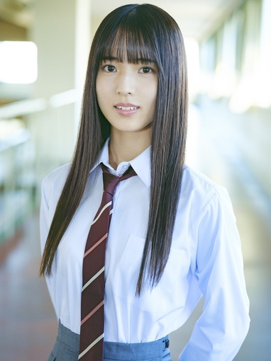 中嶋優月 4作連続の選抜入りの櫻坂46三期生・中嶋優月、人生初のソロ表紙